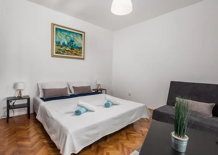 Apartment La Perla