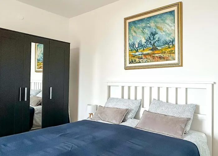 Apartment La Perla