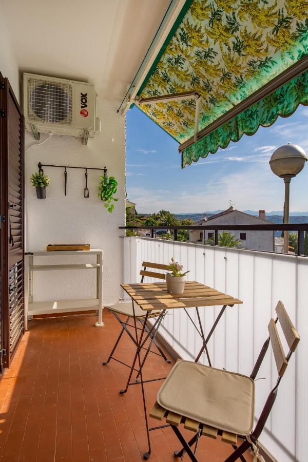 Apartment La Perla